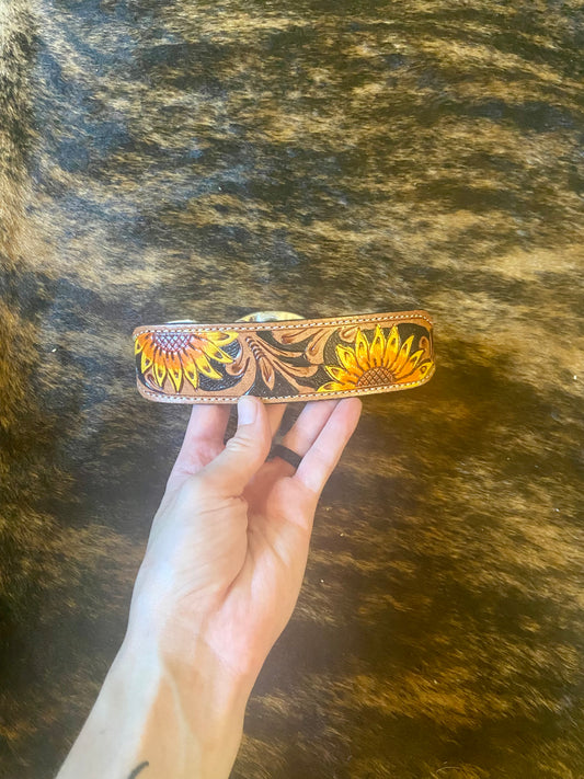 Sunflower tooled dog collar