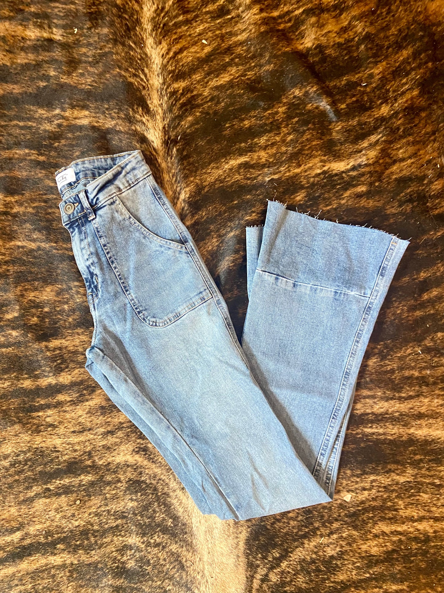 Raven Front Pocket Flared Jeans